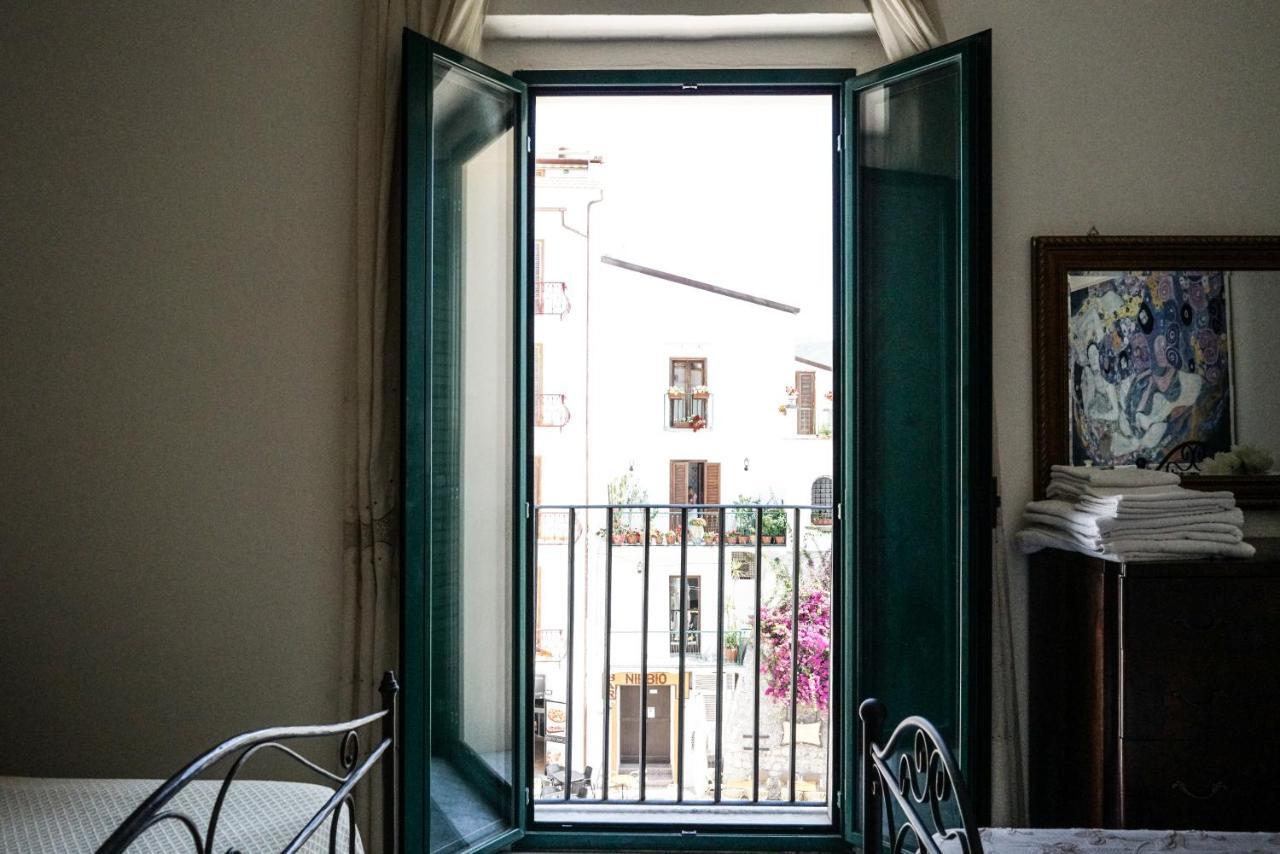 Ferienwohnung Casa Cardi Sperlonga Exterior foto